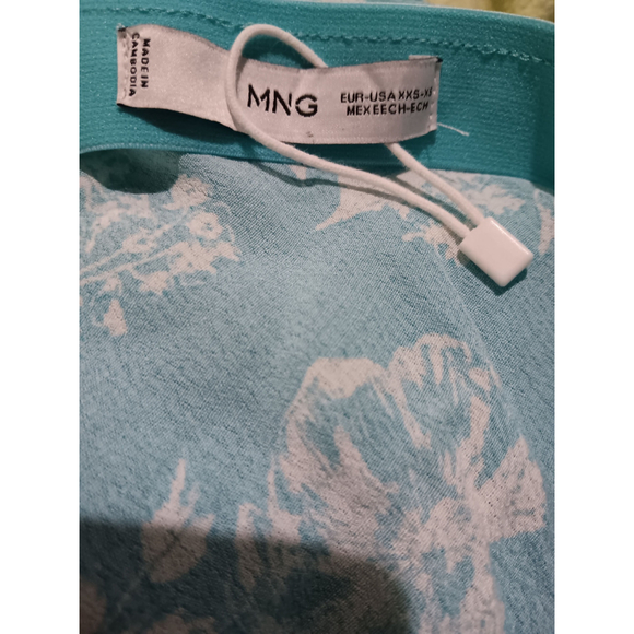 MNG Mango Beautiful Turquoise Floral Skirt - Picture 8 of 9